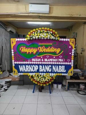 Papan Bunga di Pancoran Mas