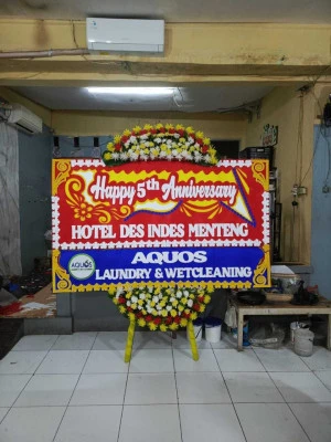 Papan Bunga di Pancoran Mas